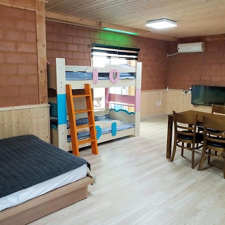 Rainbow Hwangto Pension Πιόνγκτσανγκ Εξωτερικό φωτογραφία