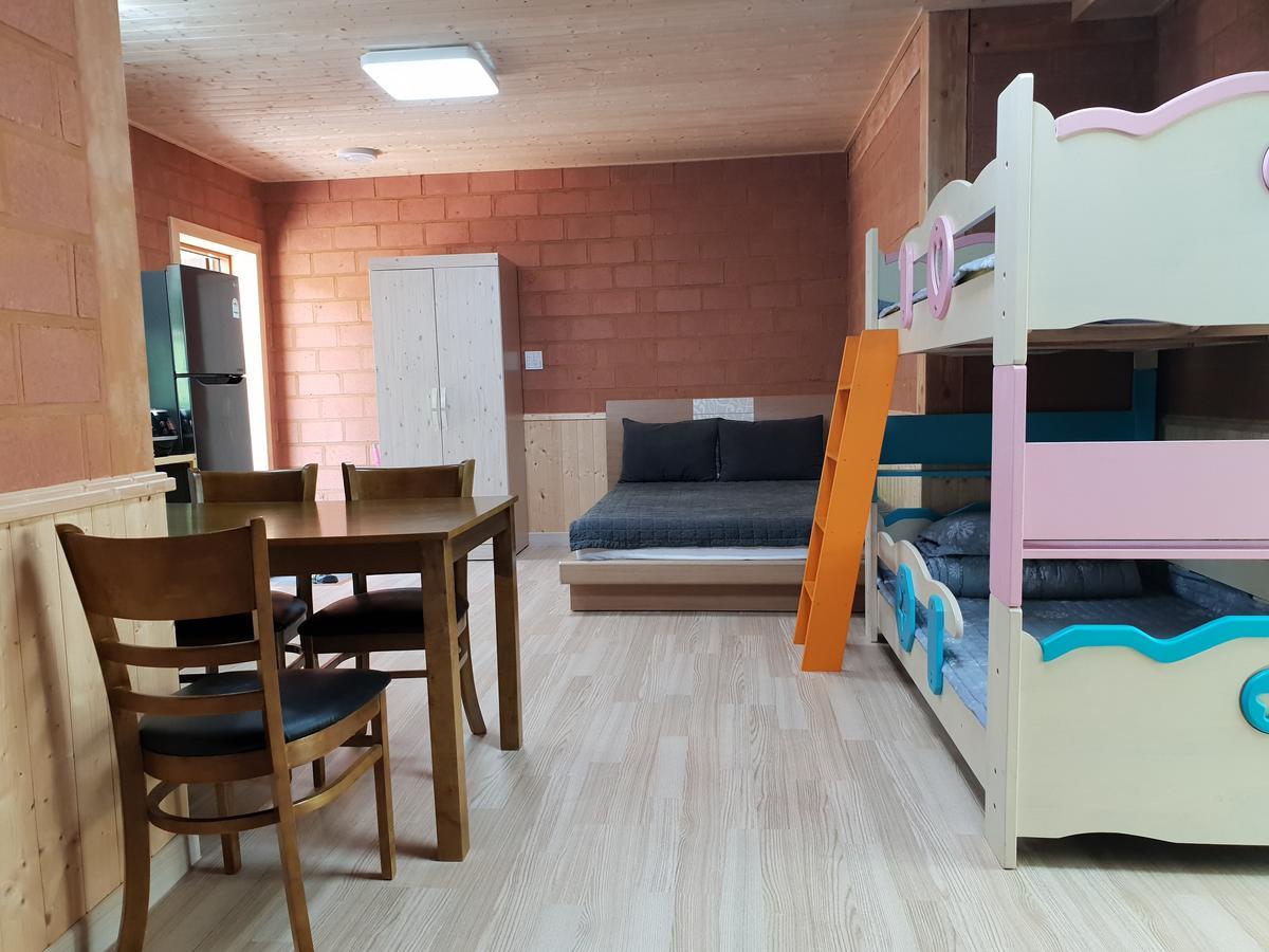 Rainbow Hwangto Pension Πιόνγκτσανγκ Εξωτερικό φωτογραφία